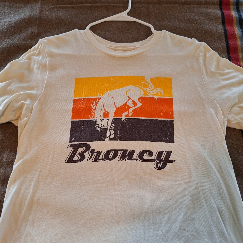 Broncy Tee